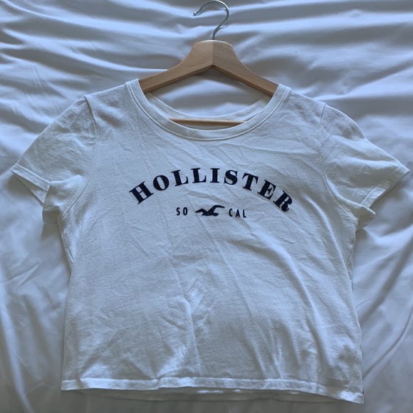 Hollister white cropped tee - Picture 2 of 3